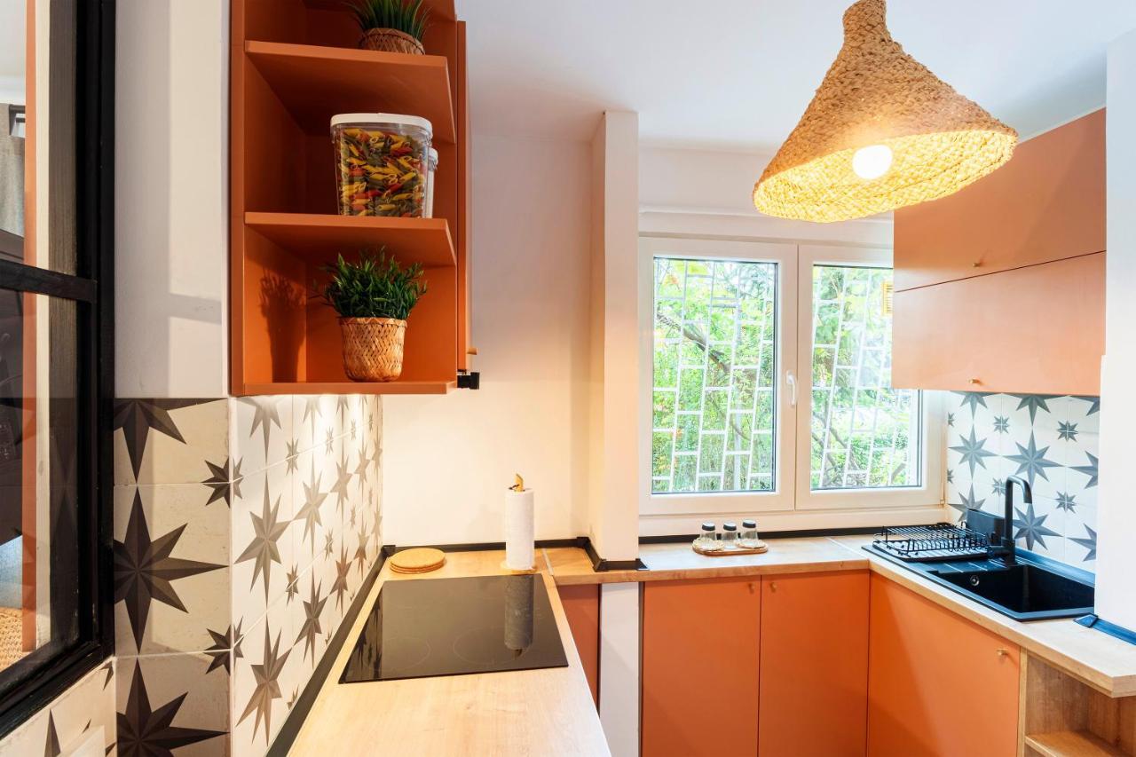 Central Modern Flat Near Metro & Park Lägenhet Bukarest Exteriör bild